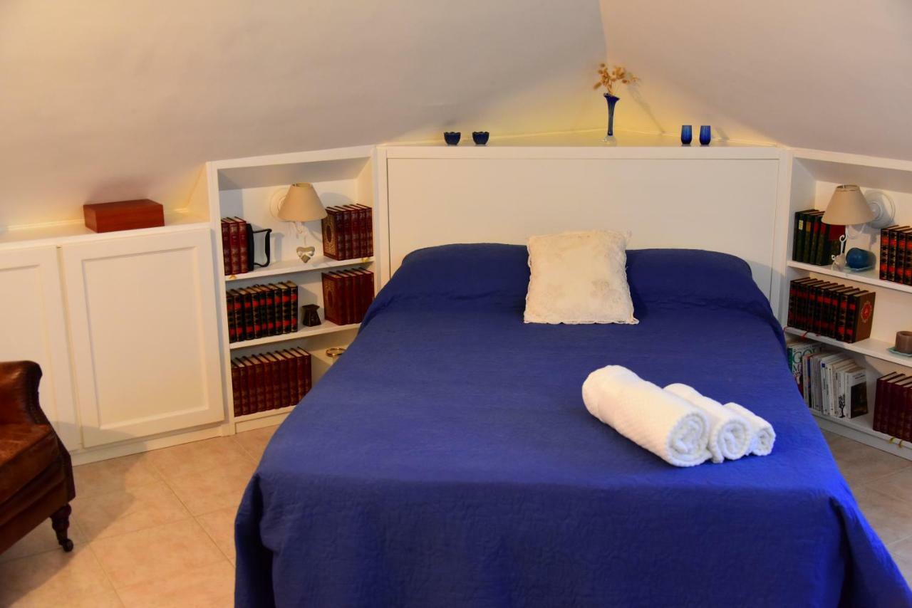 Coros Hotel Нуоро Екстериор снимка